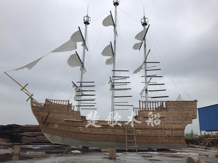 11米海盗木船