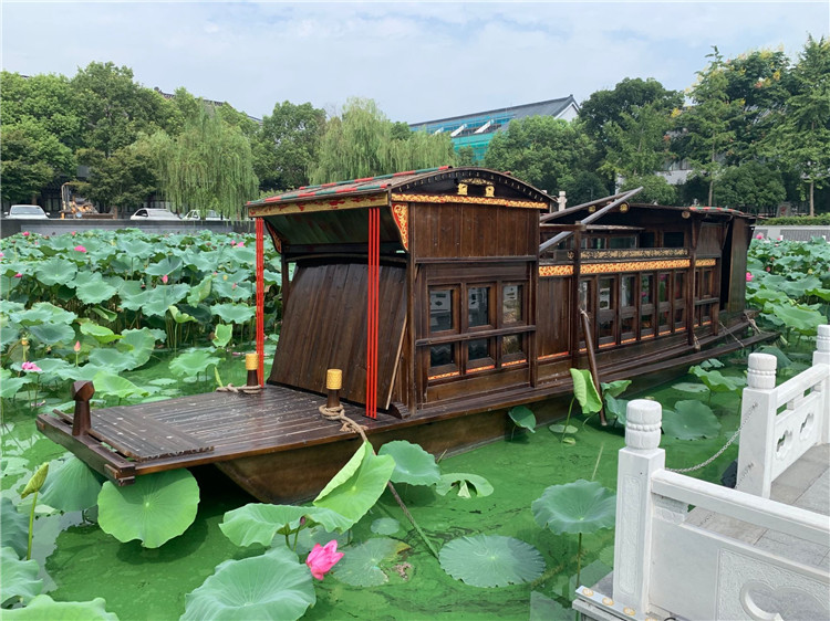 扬州瘦西湖12米嘉兴红船